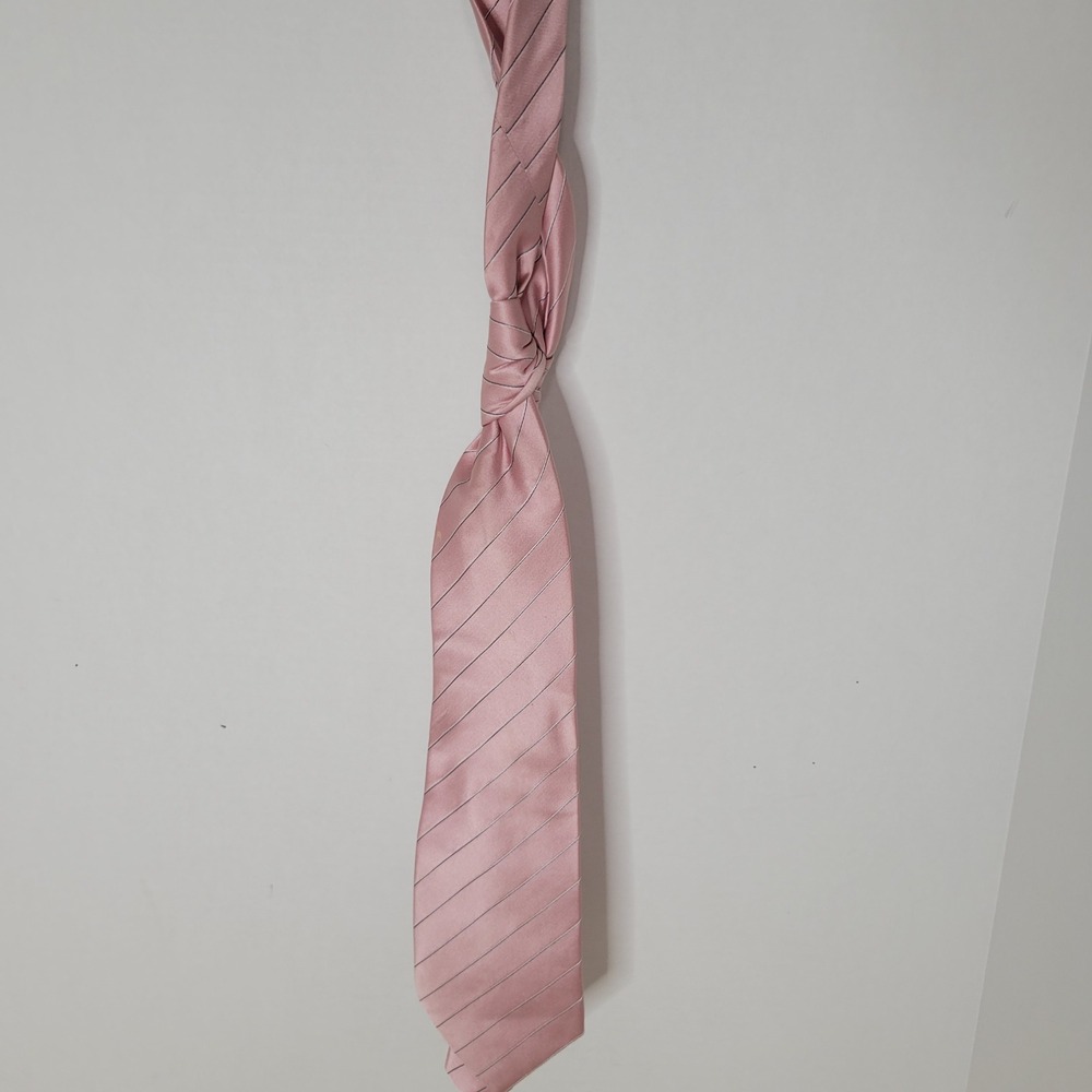 Donald J Trump Signature Collection Pink Striped 100% Silk Necktie Handmade